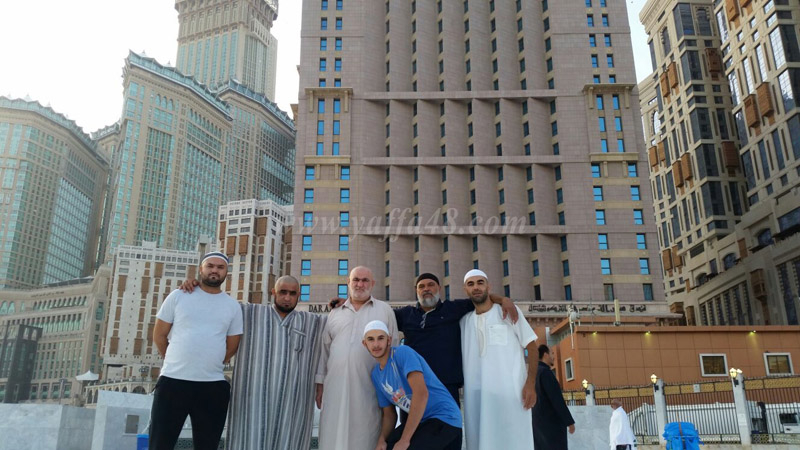 بالصور: معتمرو مدينتي اللد والرملة يصلون مكة المكرمة وينهون أداء عمرة الشتاء